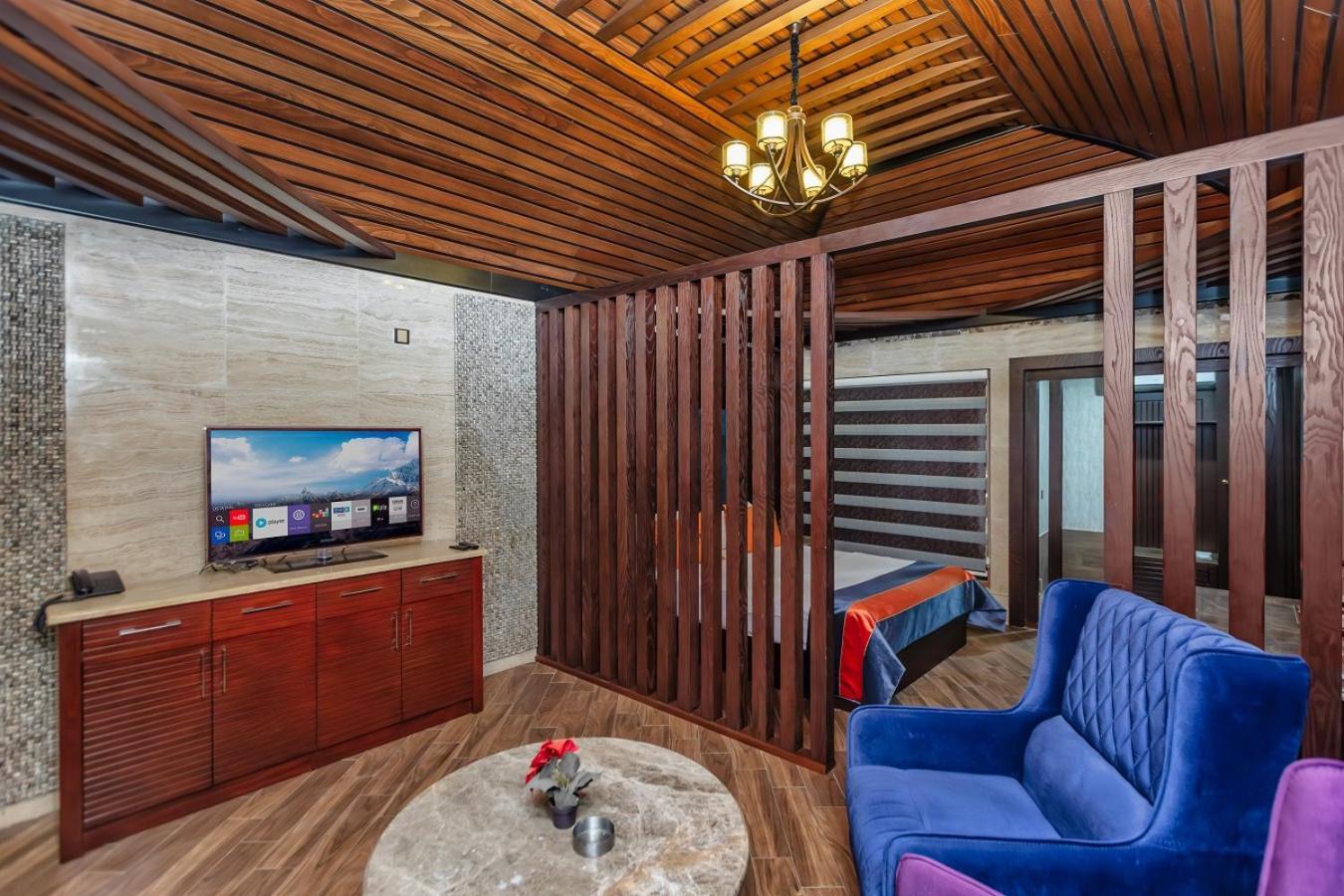 Manor Luxury Hotel Baky Esterno foto