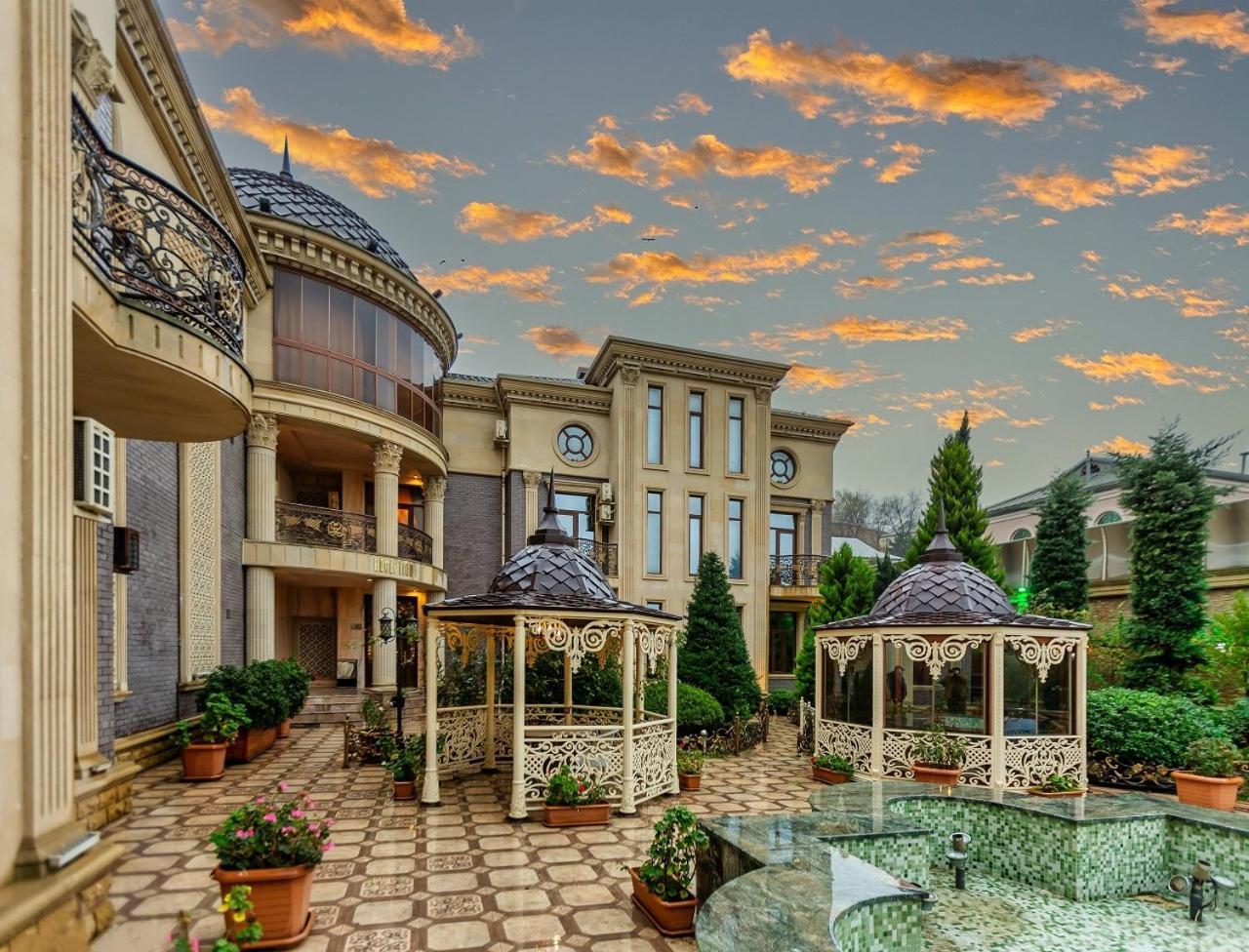 Manor Luxury Hotel Baky Esterno foto