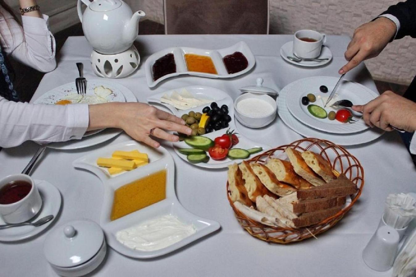 Manor Luxury Hotel Baky Esterno foto